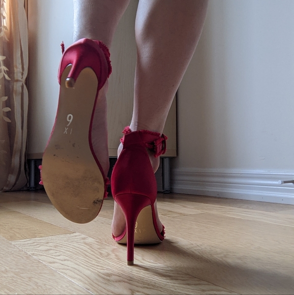 Mix No. 6 Rayane Red Heeled Sandal - Picture 5 of 9